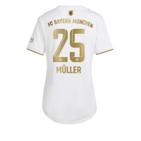 Fotbalové Dres Bayern Munich Thomas Muller #25 Dámské Venkovní 2022-23 Krátký Rukáv